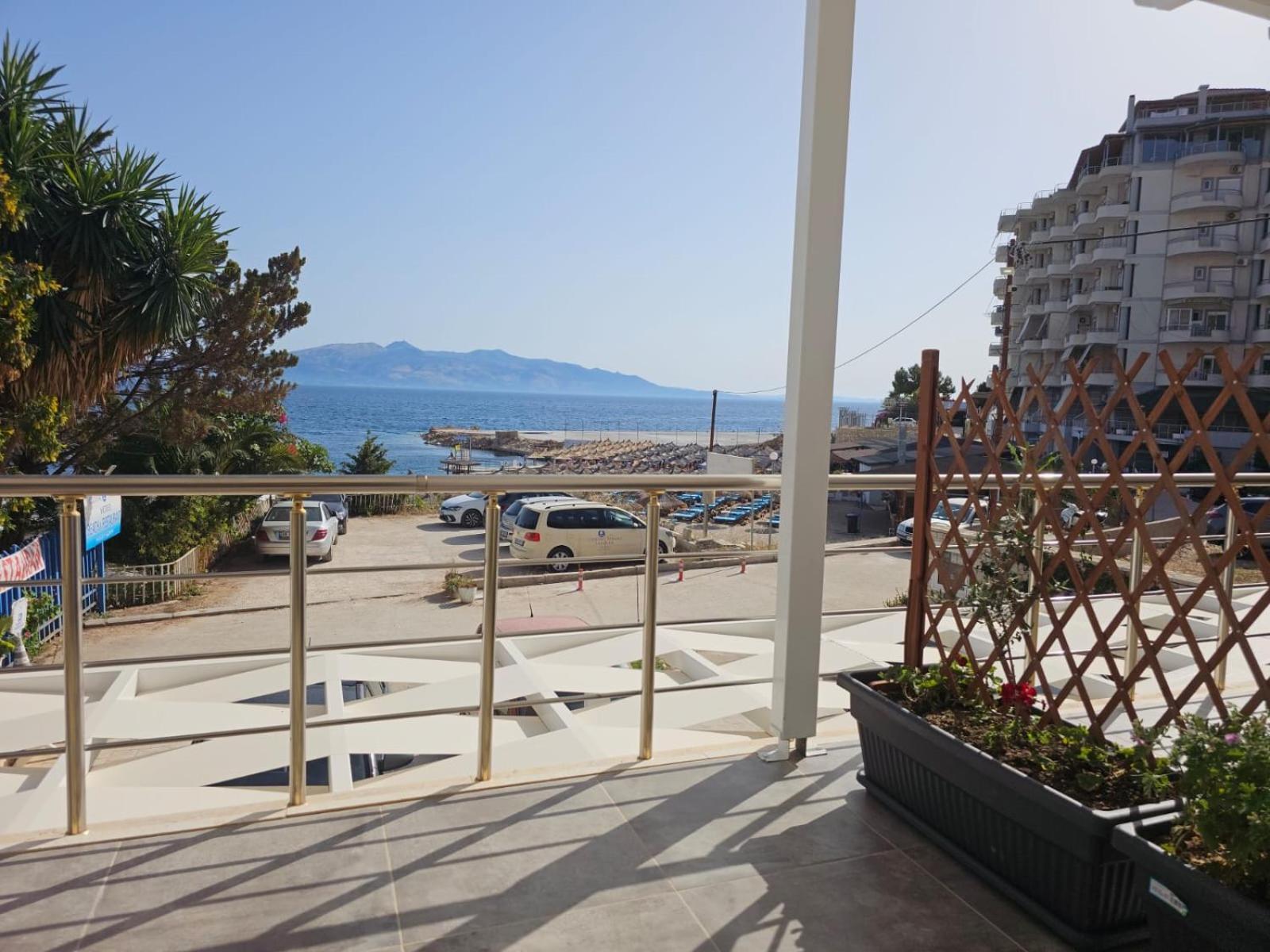 Ardit Seaside Rooms Sarandë 외부 사진