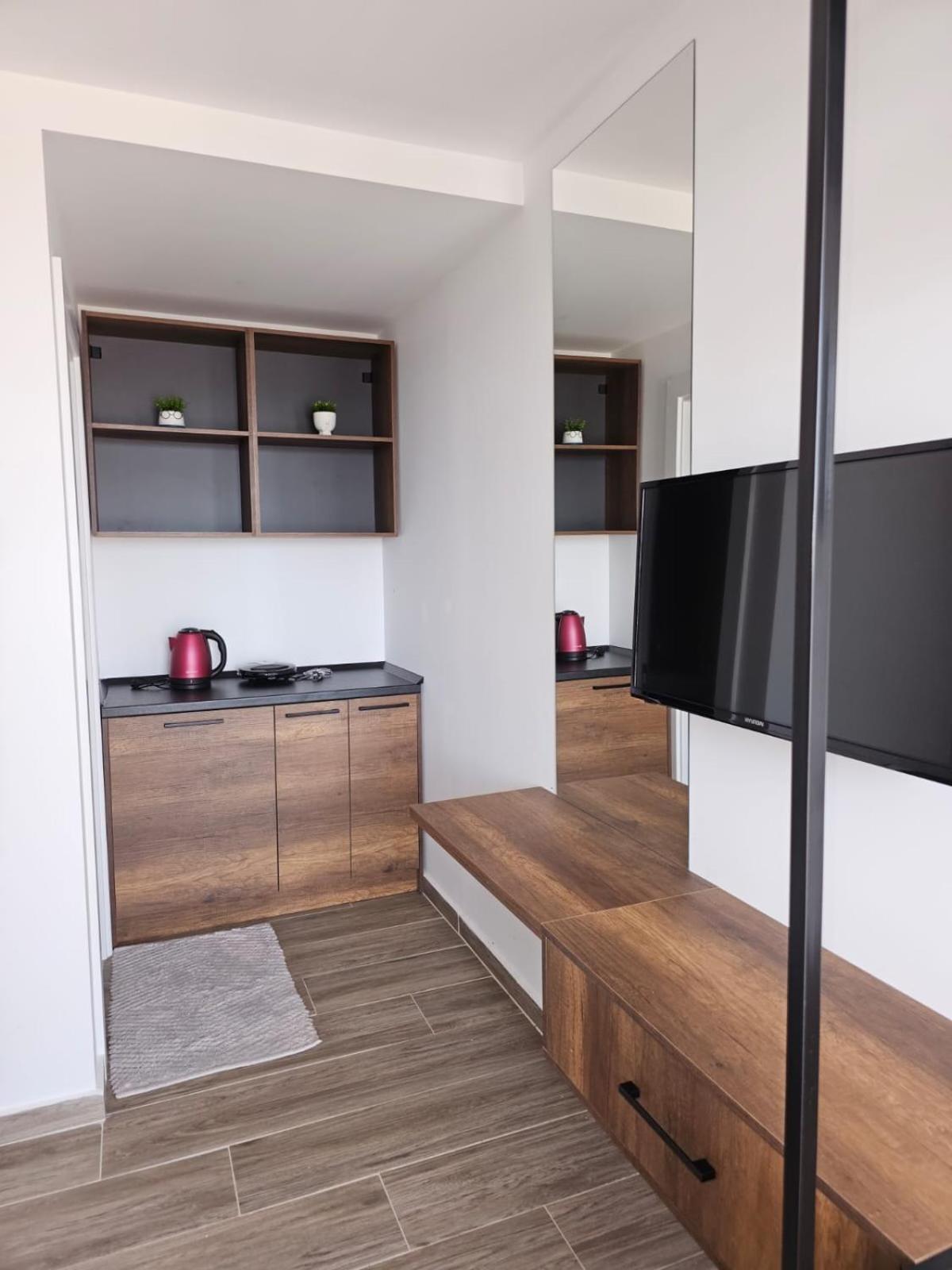 Ardit Seaside Rooms Sarandë 외부 사진