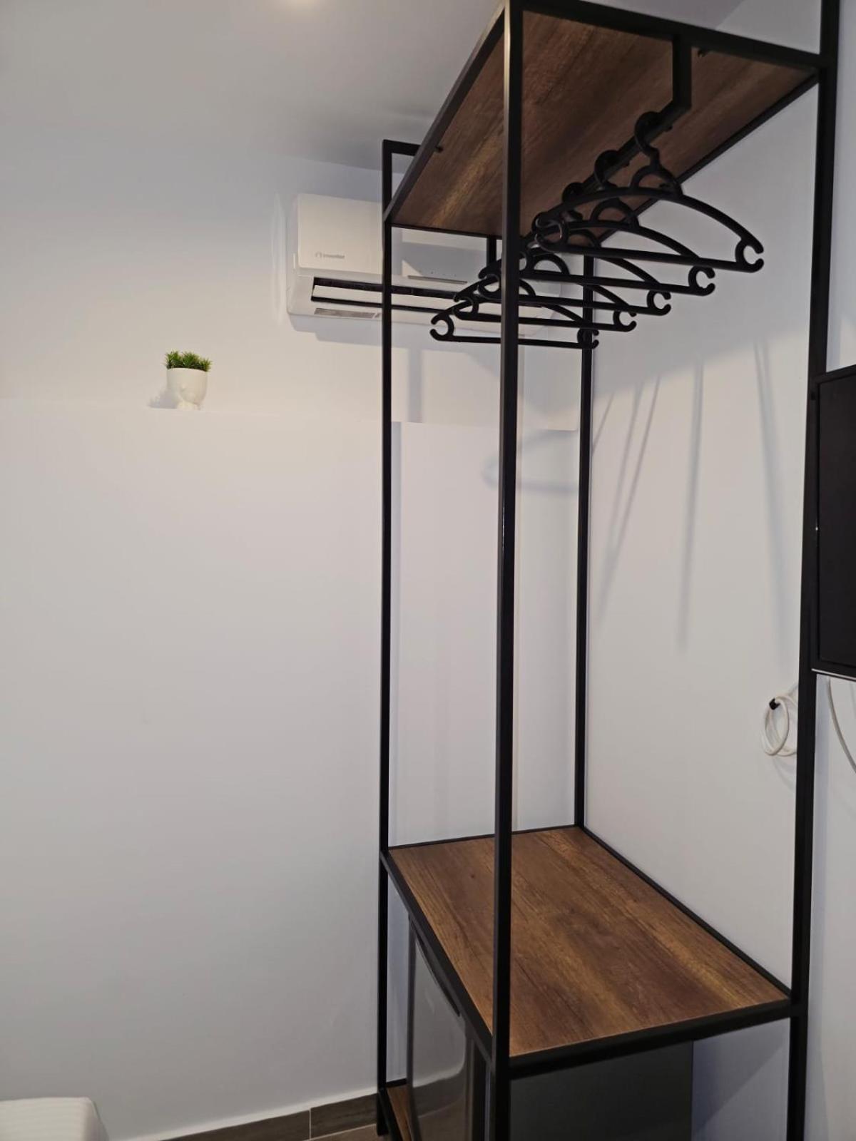 Ardit Seaside Rooms Sarandë 외부 사진