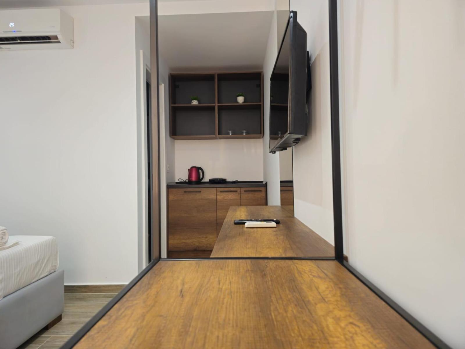 Ardit Seaside Rooms Sarandë 외부 사진