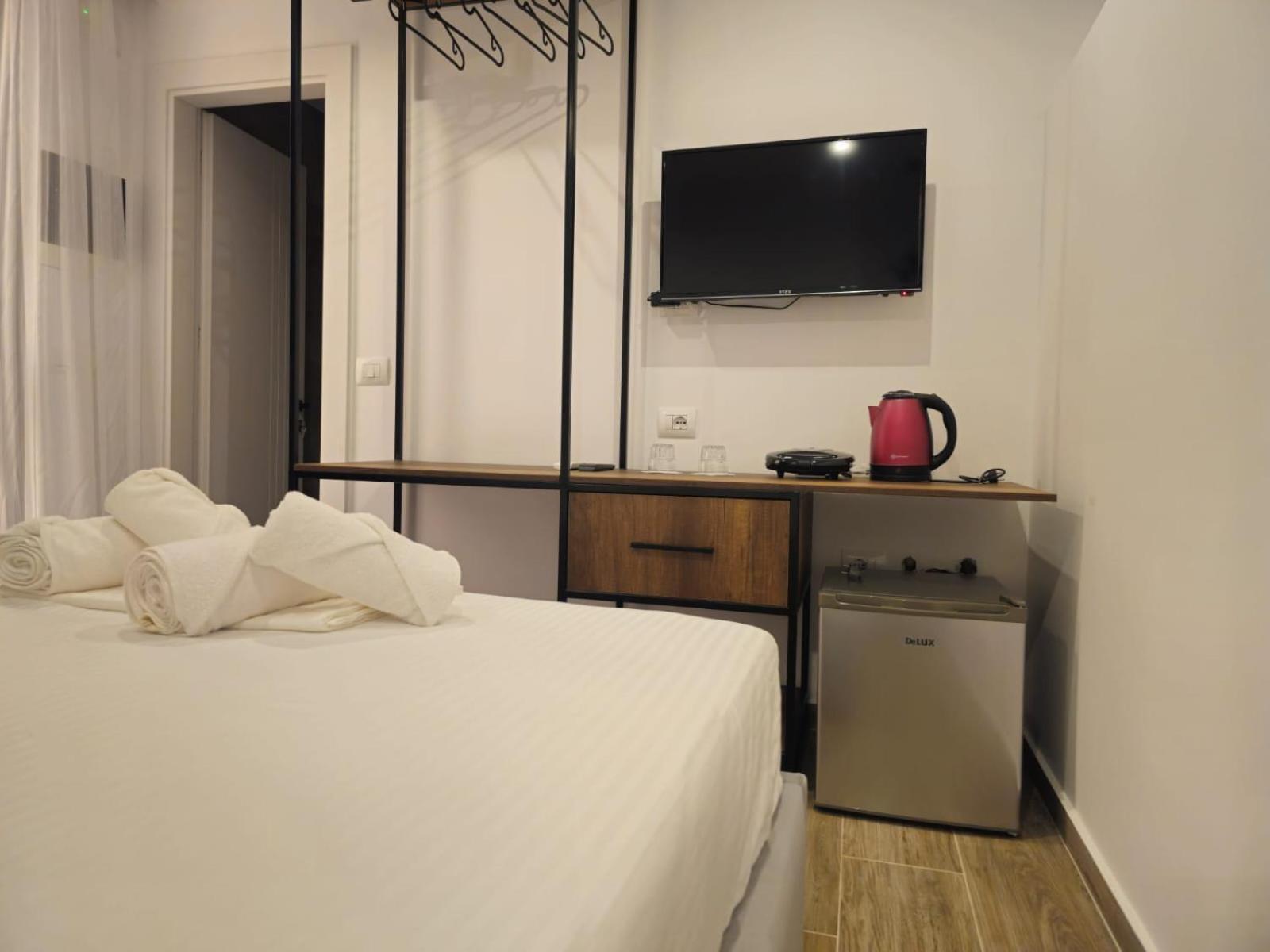 Ardit Seaside Rooms Sarandë 외부 사진