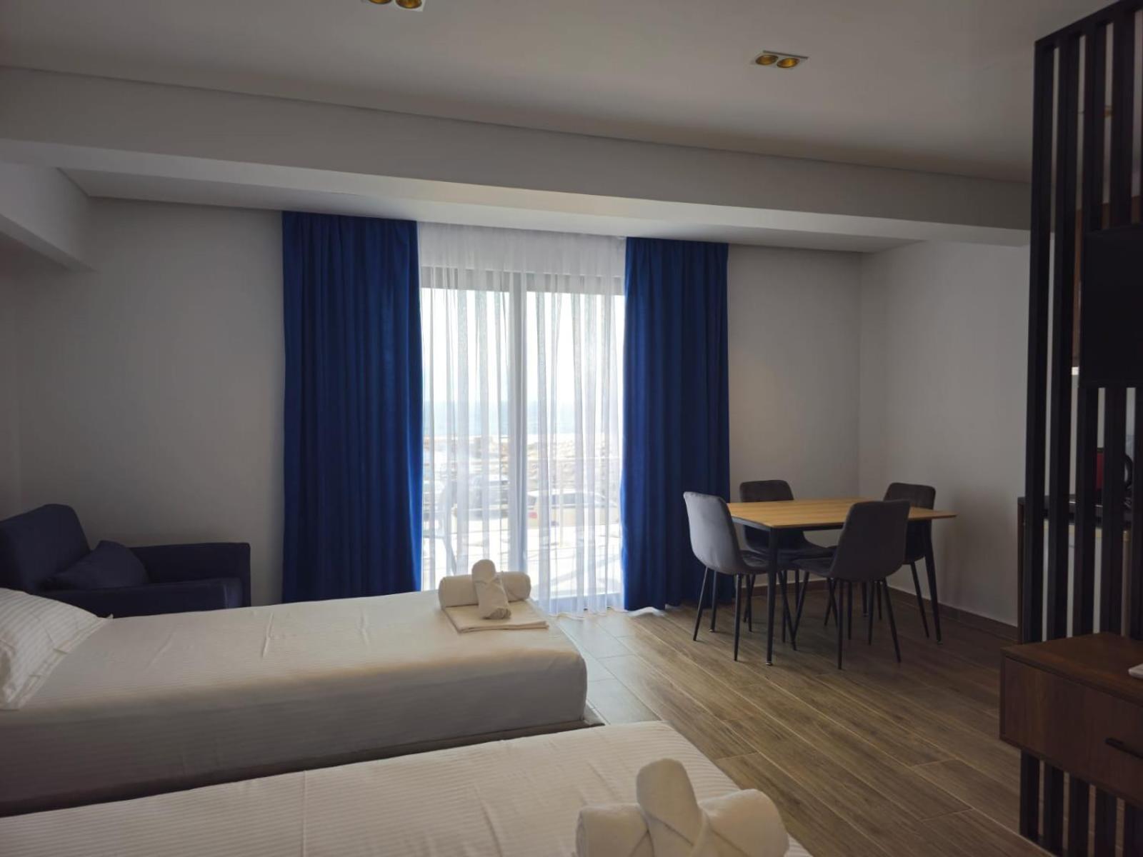 Ardit Seaside Rooms Sarandë 외부 사진