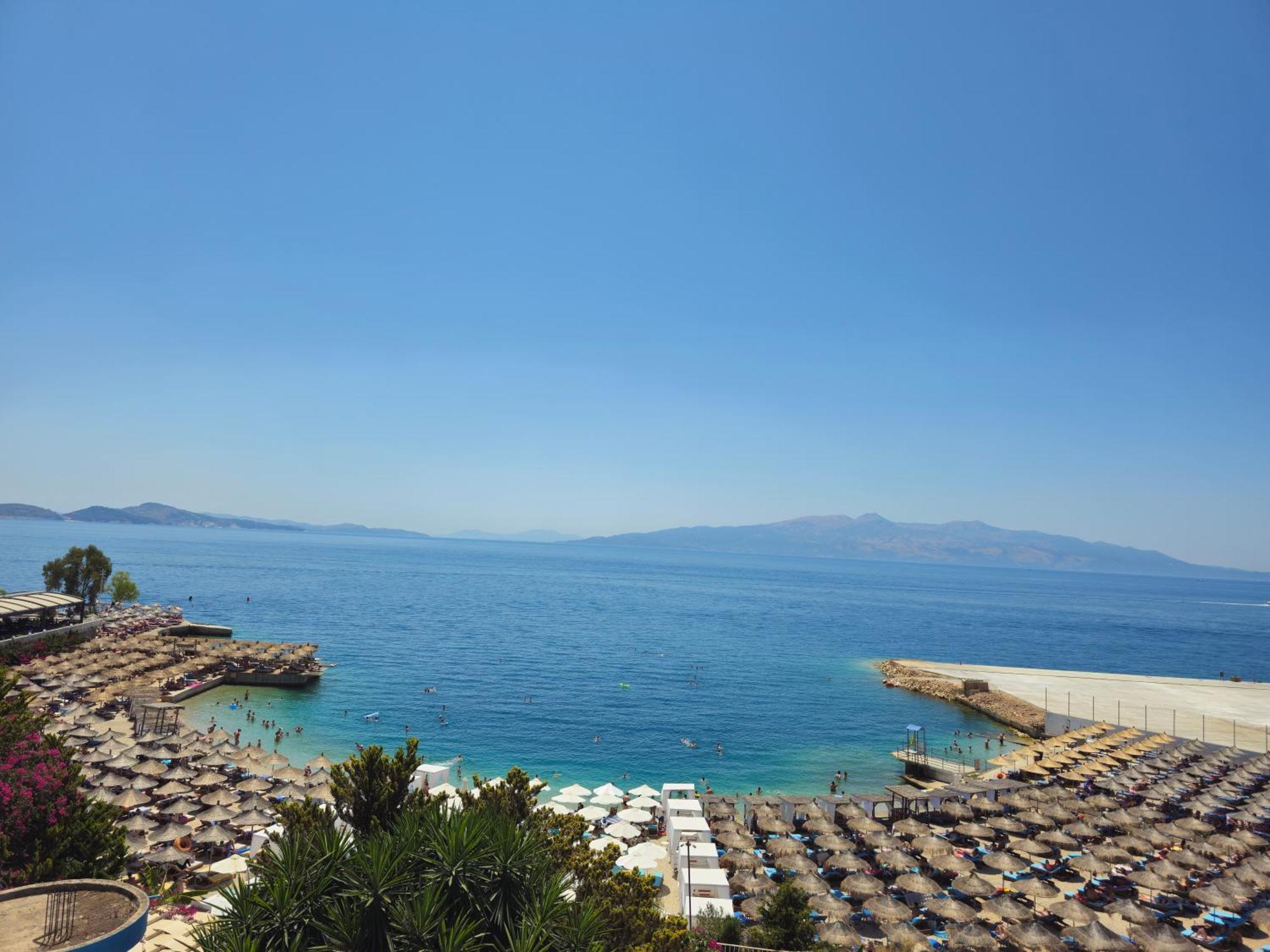 Ardit Seaside Rooms Sarandë 외부 사진
