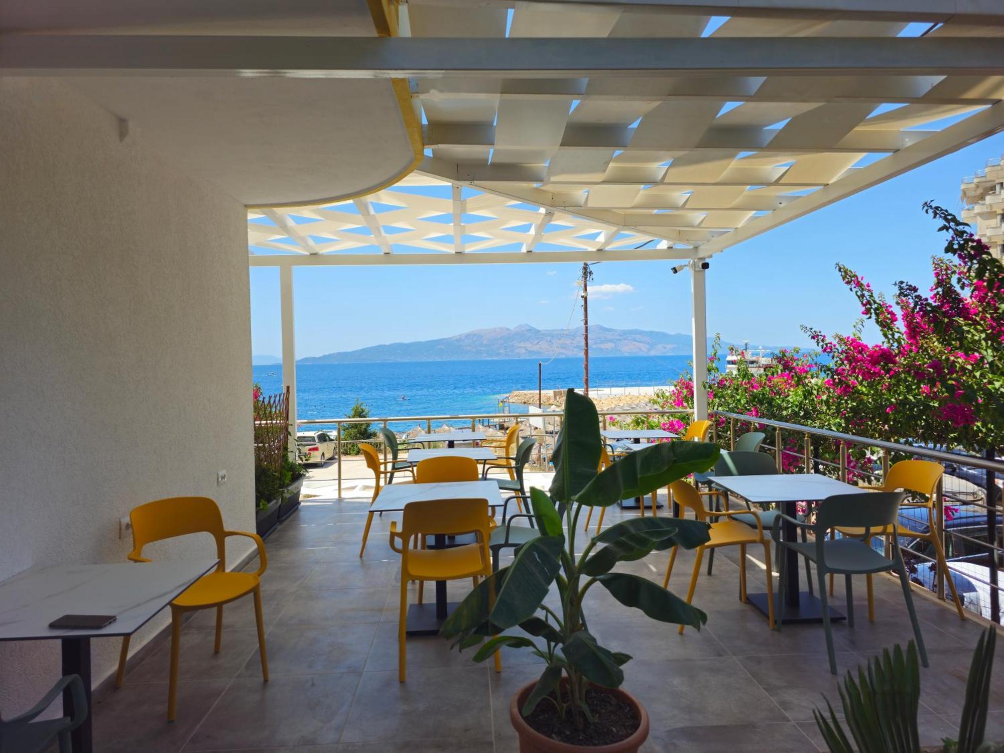 Ardit Seaside Rooms Sarandë 외부 사진